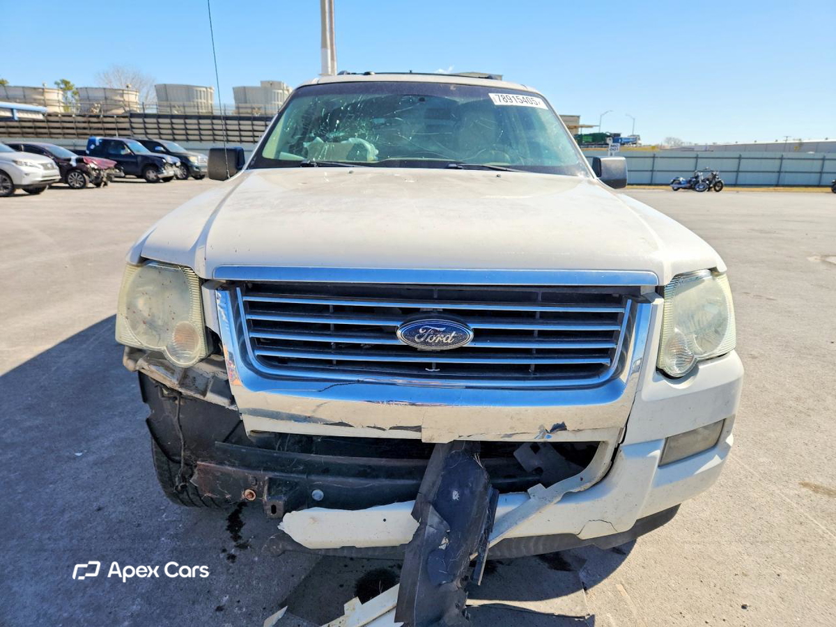 Ford Explorer 2010