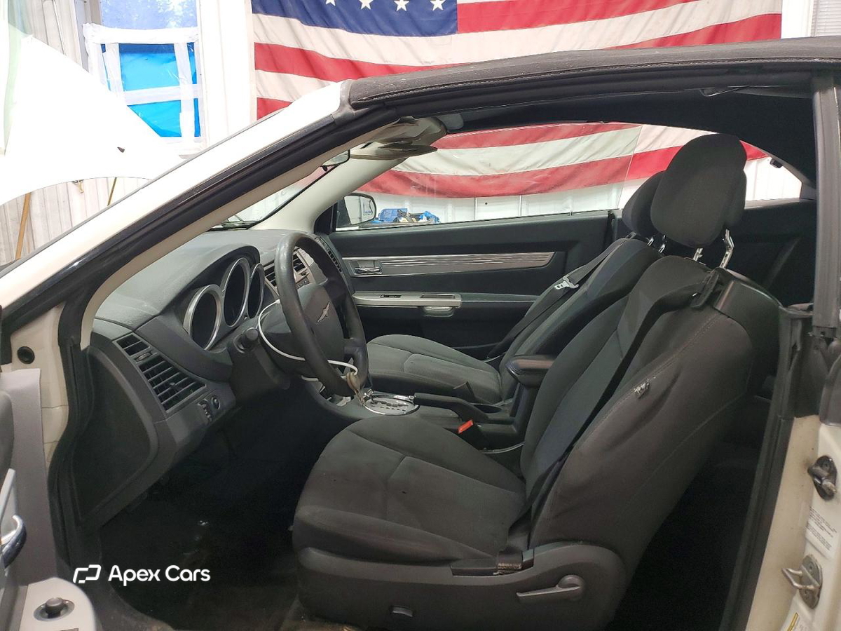 Chrysler Sebring 2010