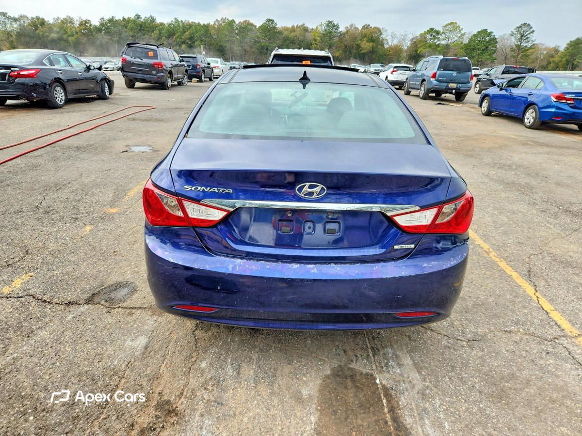 Hyundai Sonata 2012