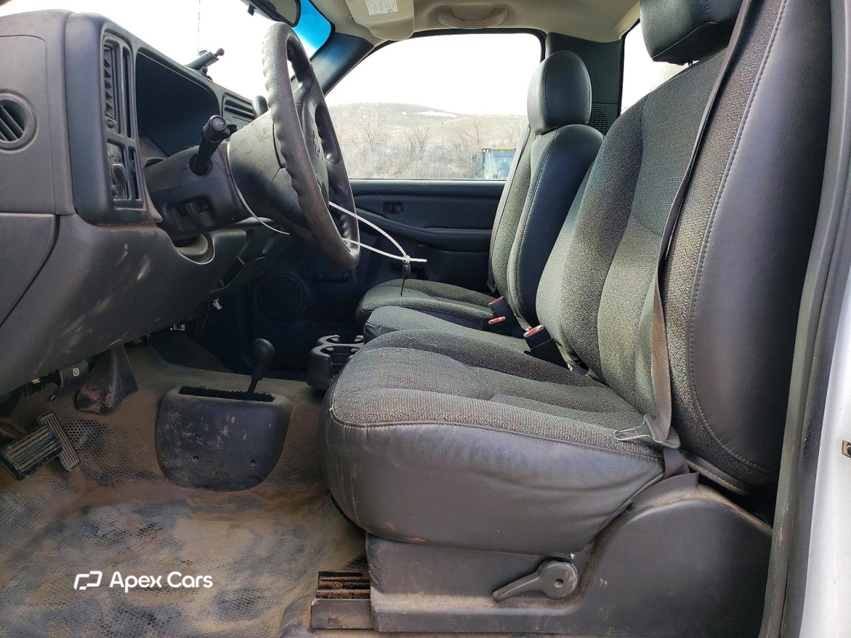 Chevrolet Silverado 2003