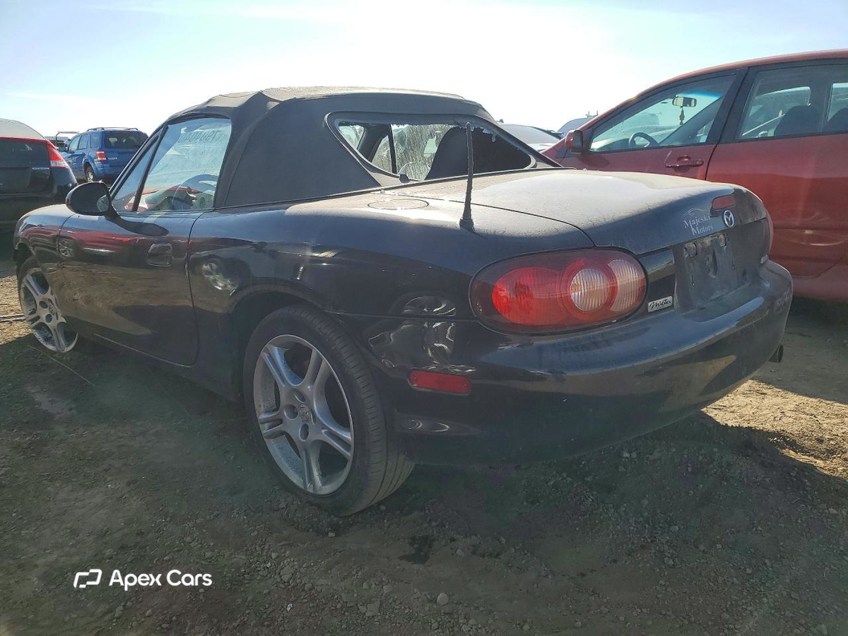 Mazda MX-5 2004