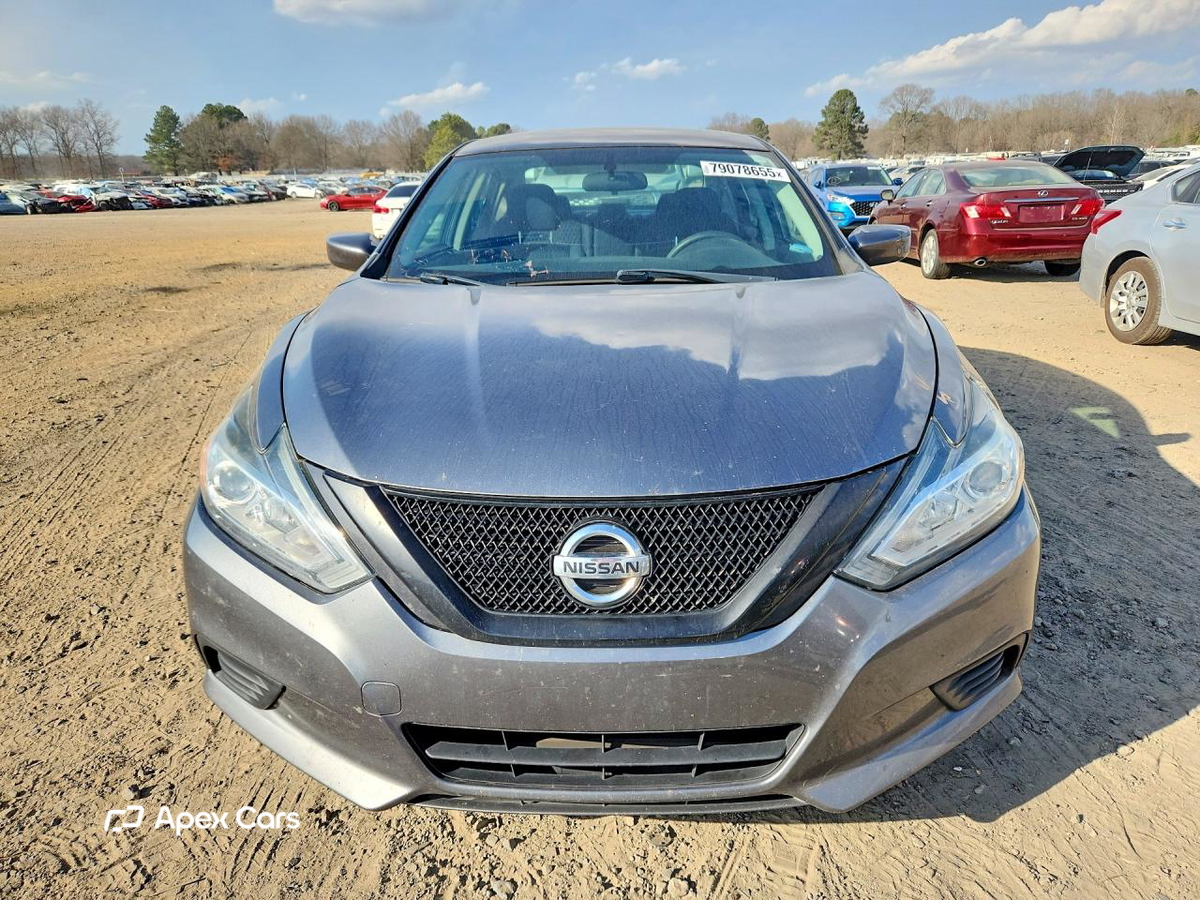 Nissan Altima 2018
