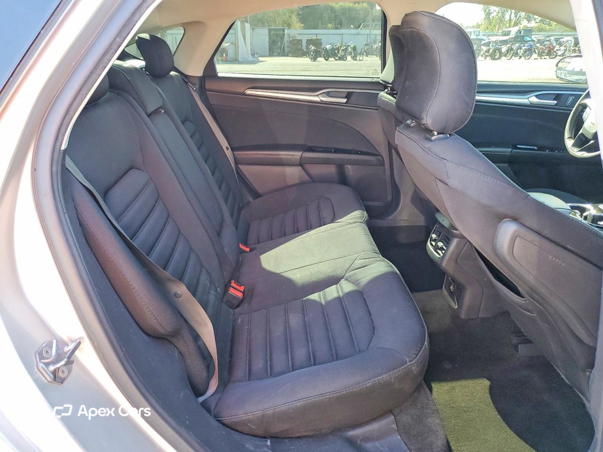 Ford Fusion 2016