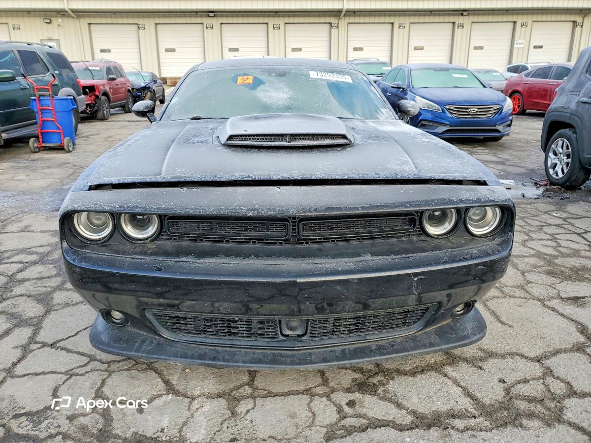 Dodge Challenger 2016