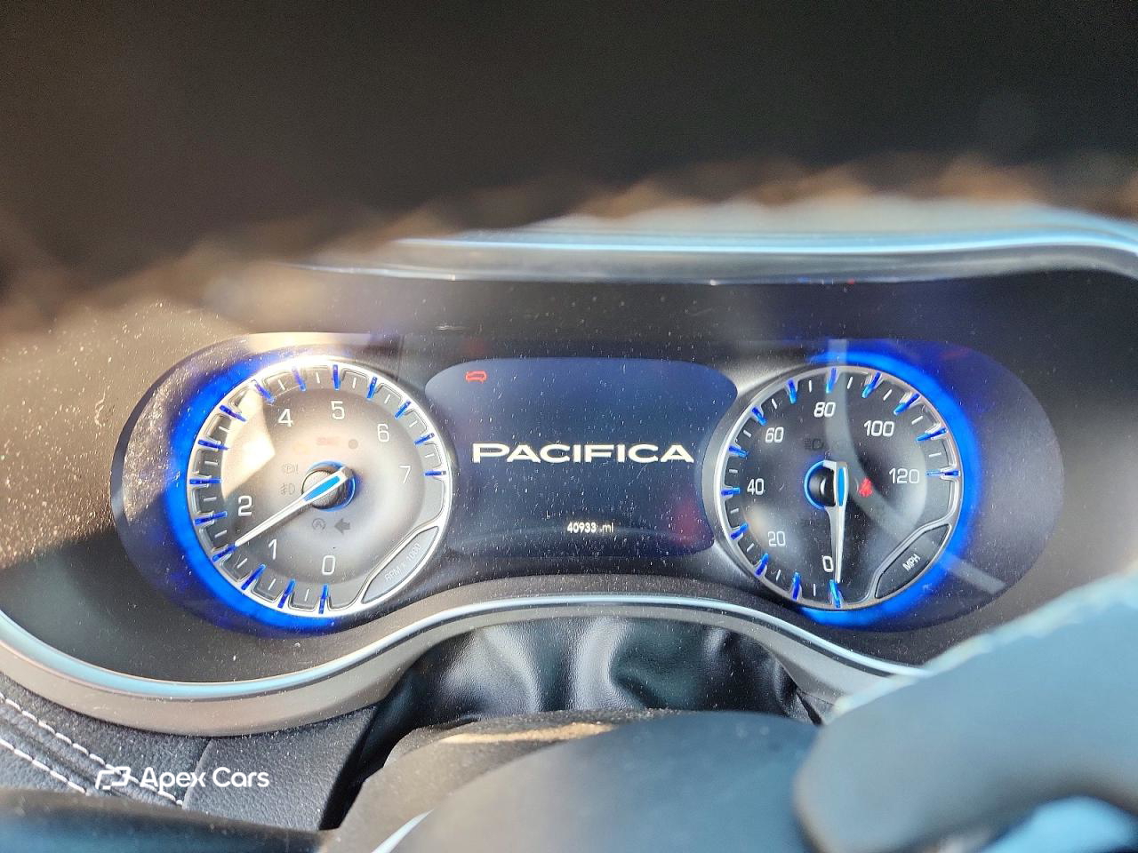 Chrysler Pacifica 2022