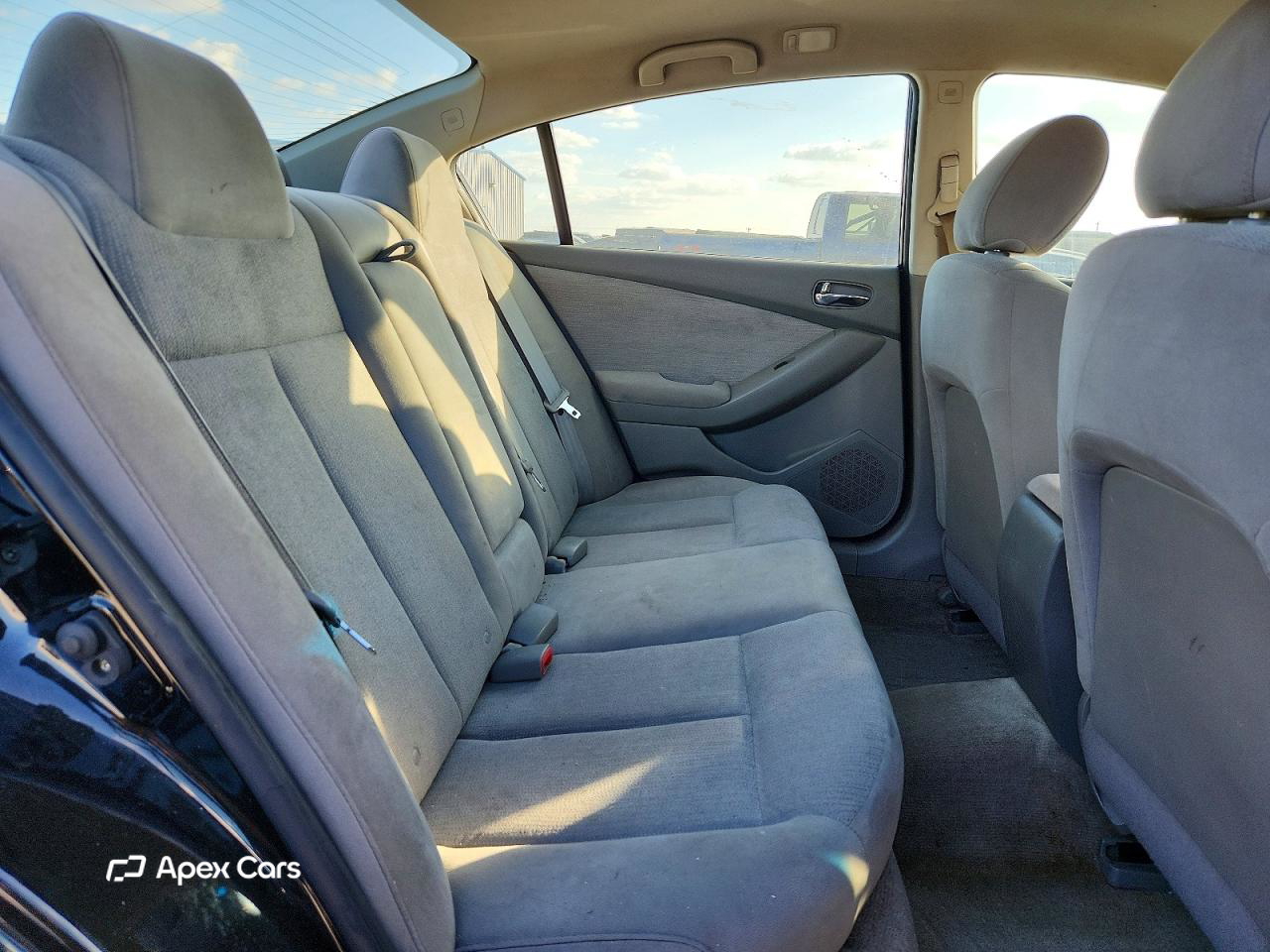 Nissan Altima 2012