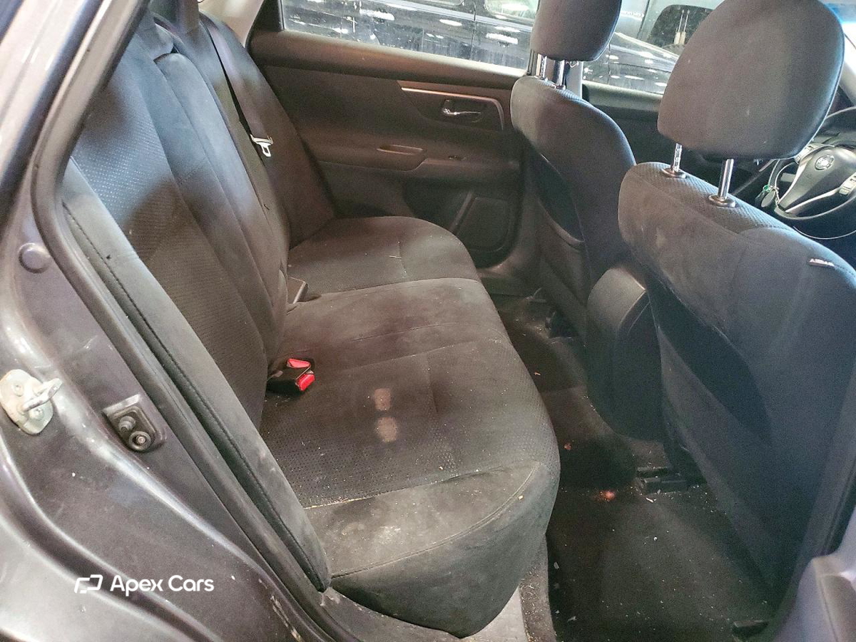 Nissan Altima 2015