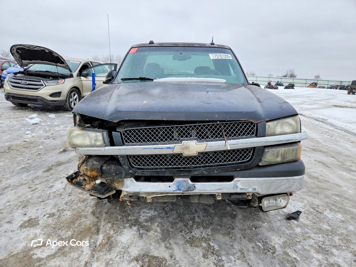 Chevrolet Silverado 2004
