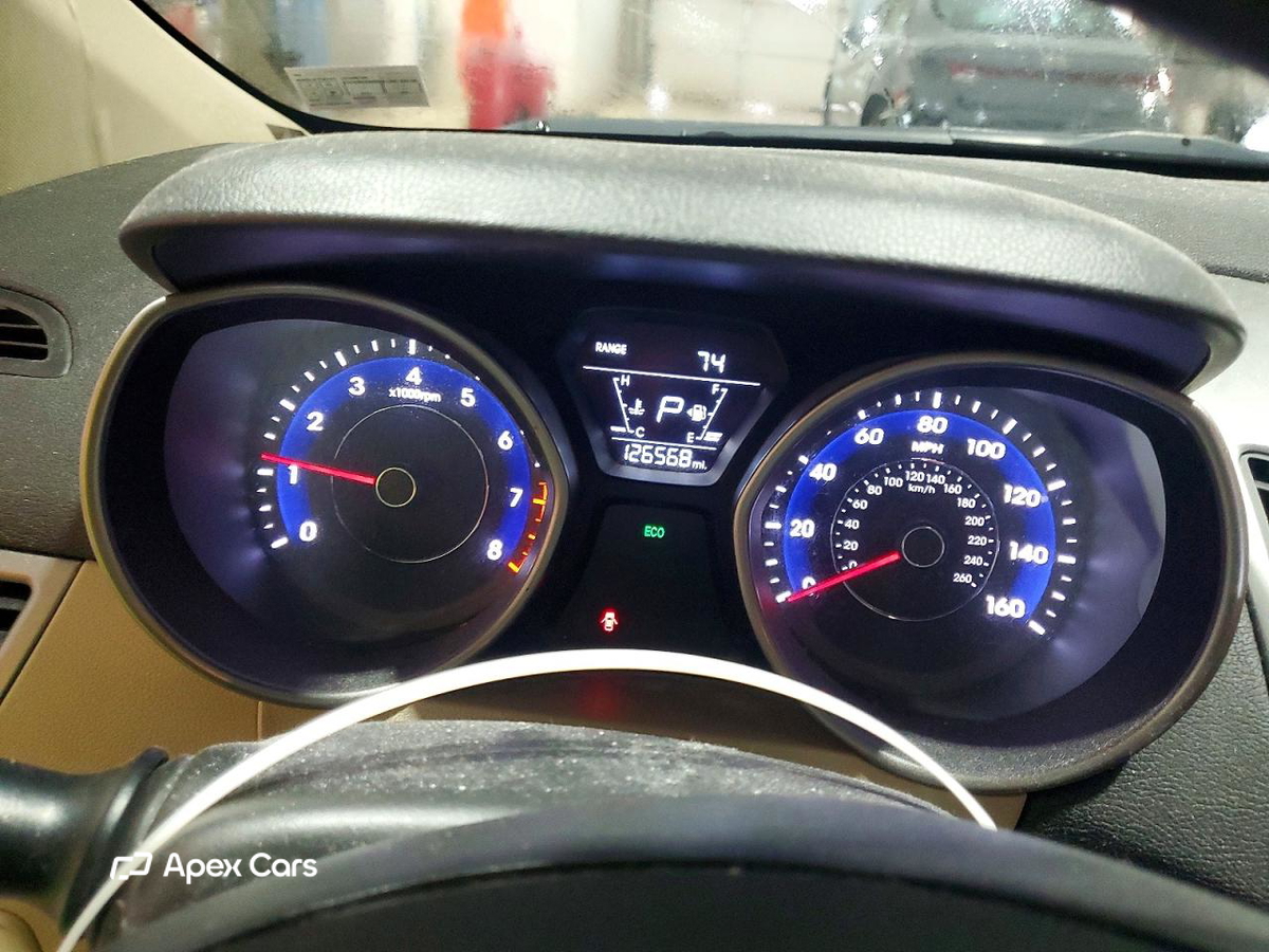 Hyundai Elantra 2016