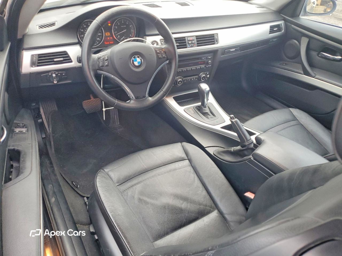 BMW Series 3 2010