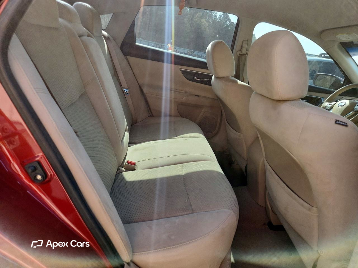 Nissan Altima 2014