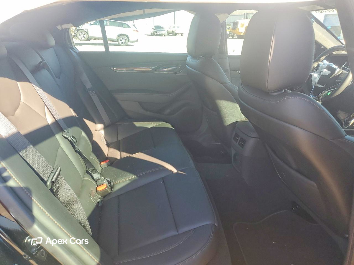 Cadillac CT5 2026