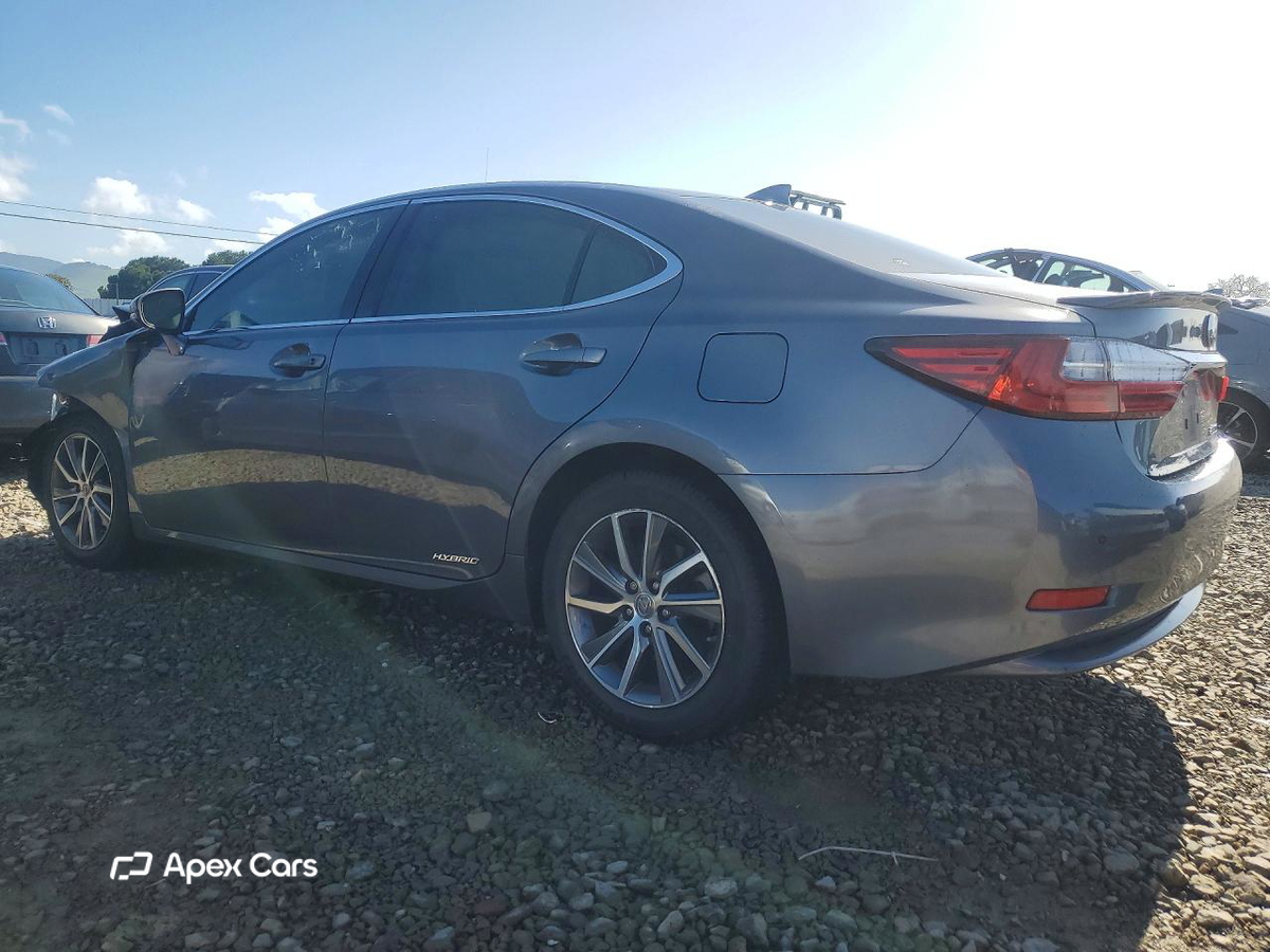 Lexus ES 2016