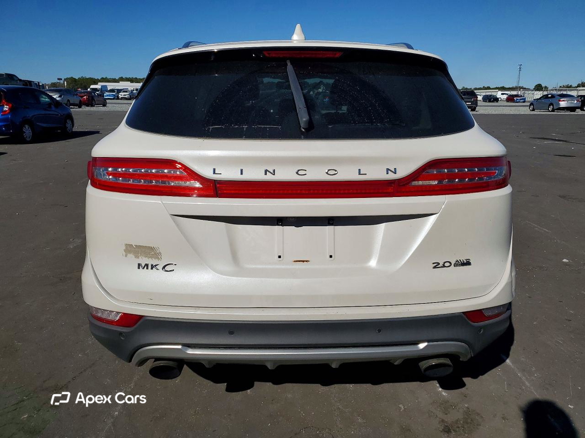 Lincoln MKC 2016