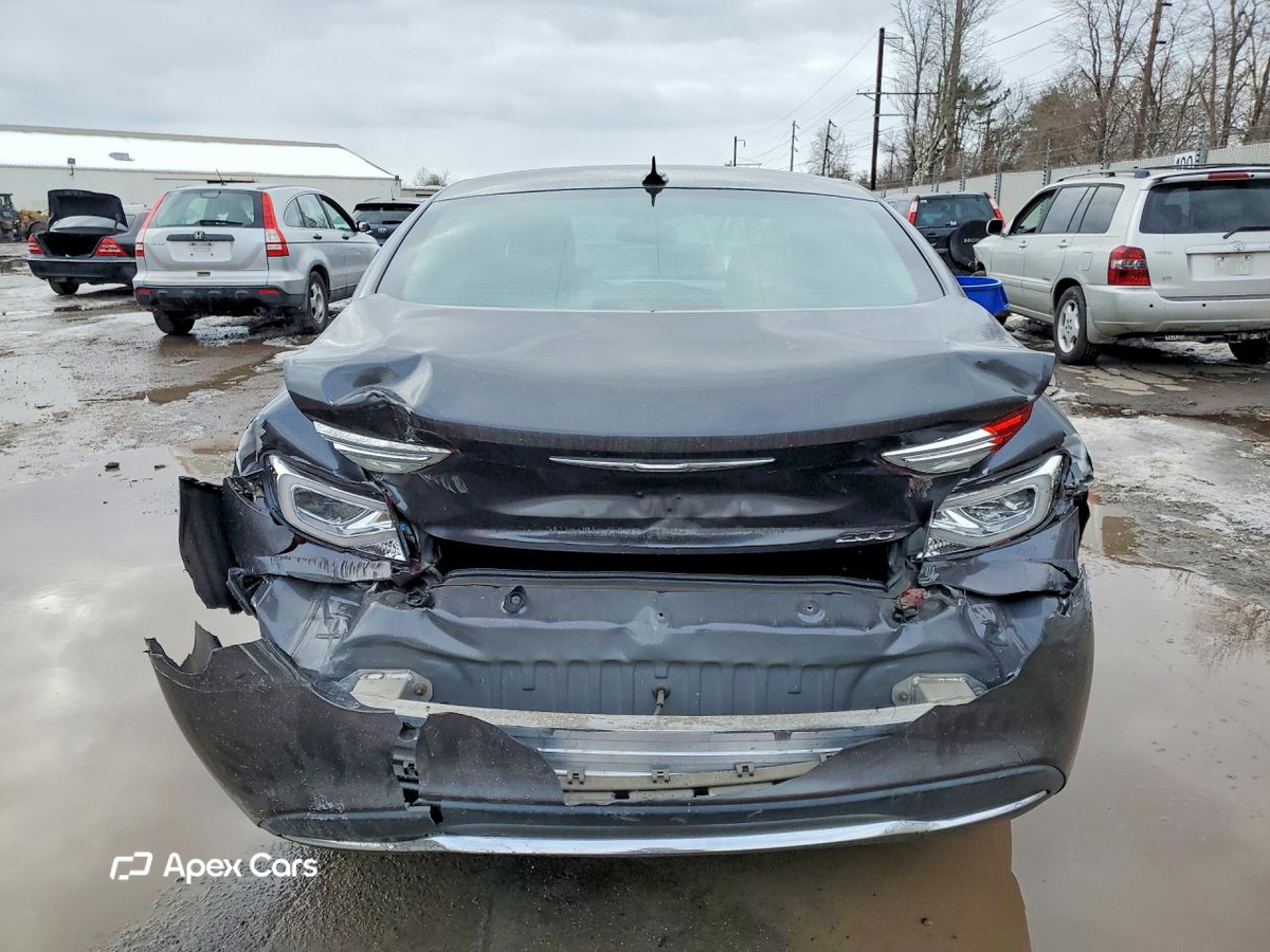 Chrysler 200 2016