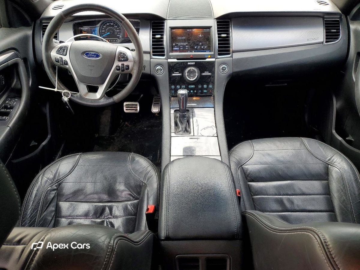 Ford Taurus 2015