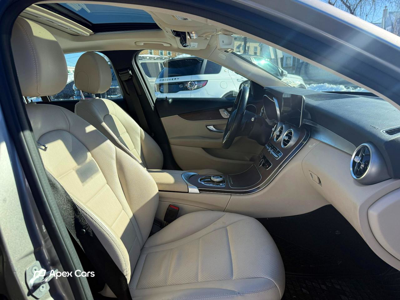 Mercedes-Benz  2020
