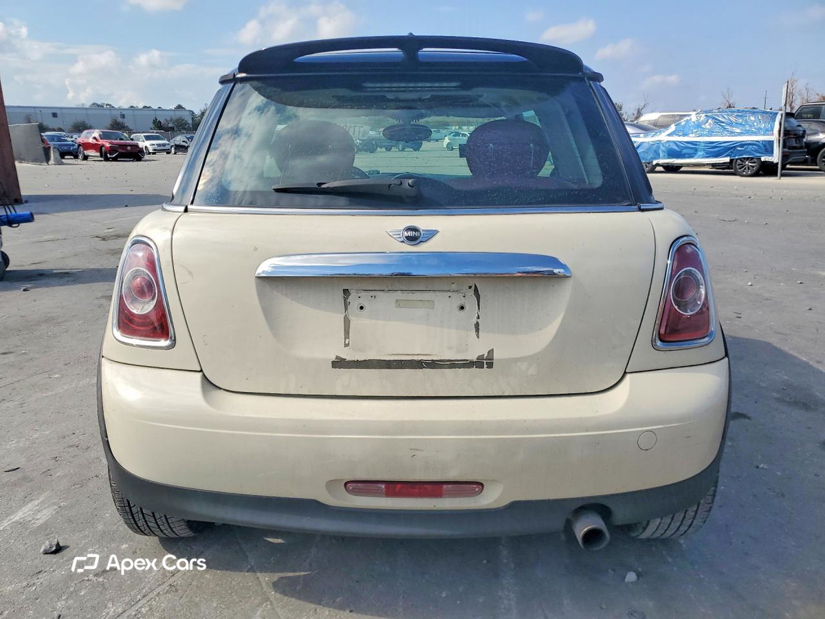 MINI Cooper 2013
