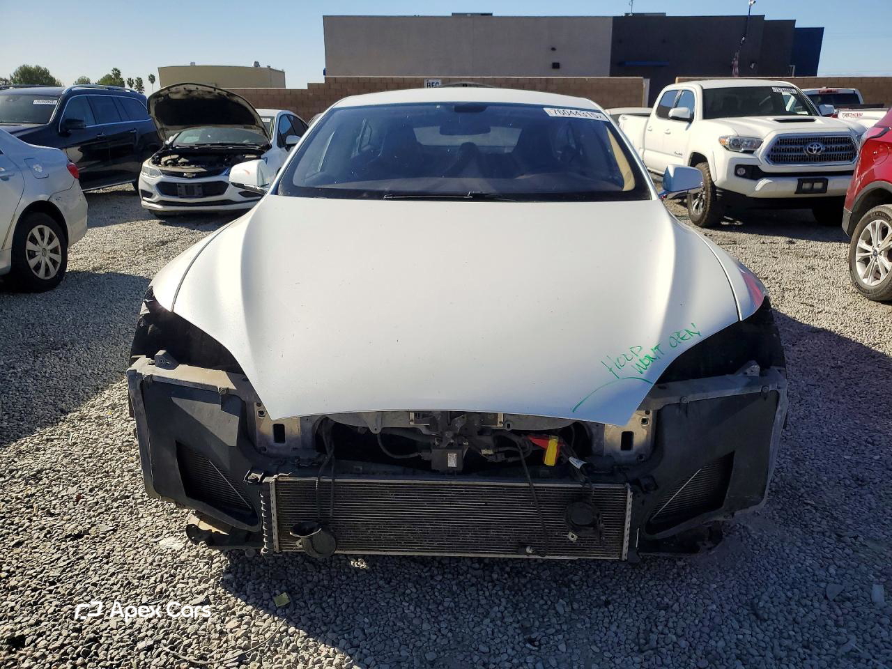 Tesla Model S 2013