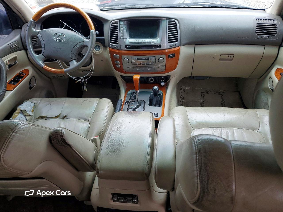 Lexus LX 2004