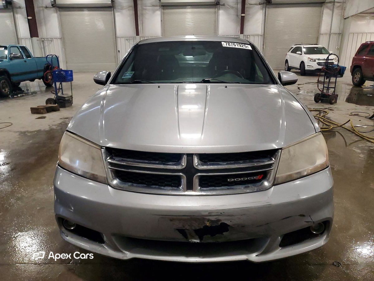 Dodge Avenger 2013