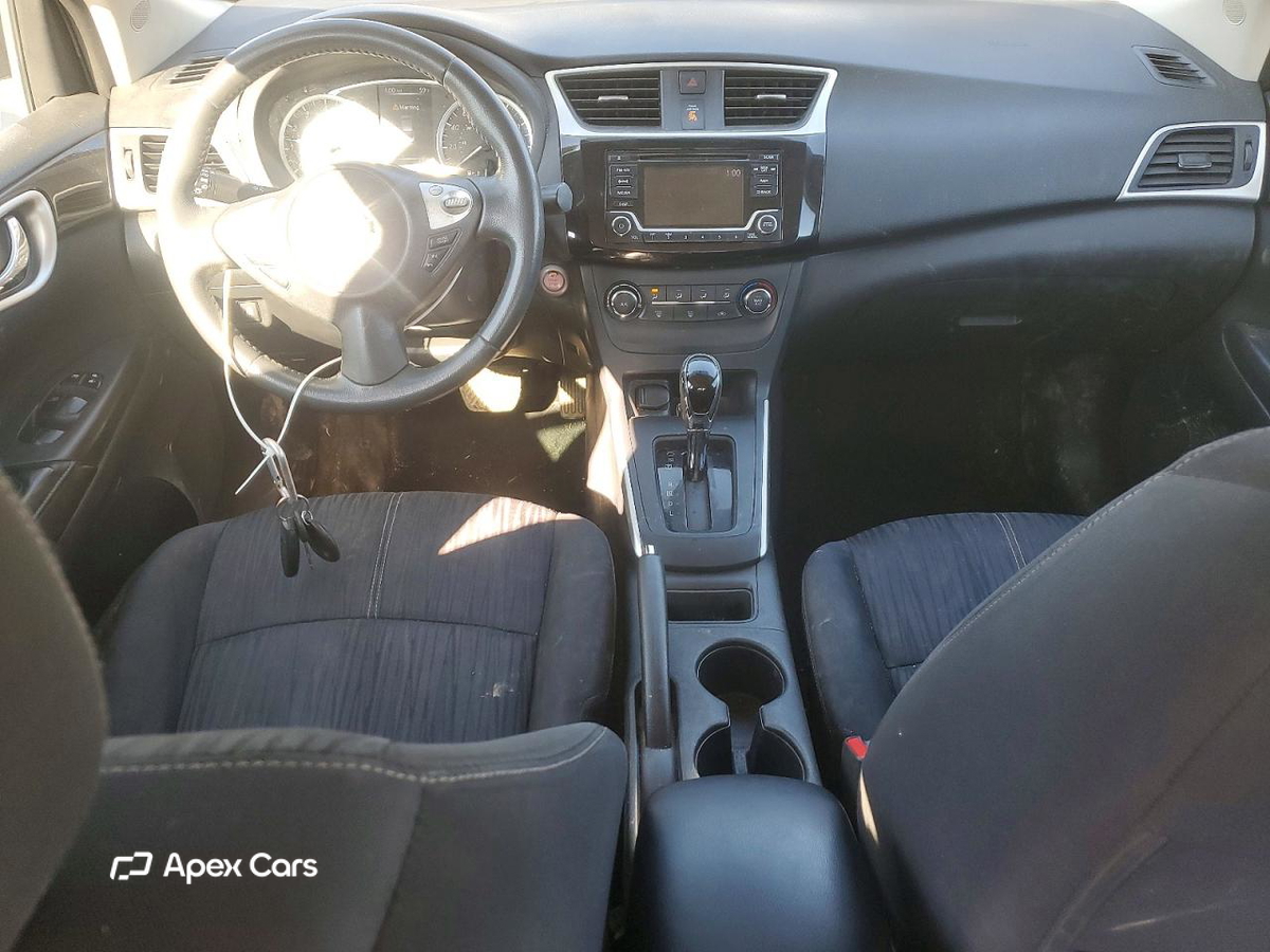 Nissan Sentra 2016