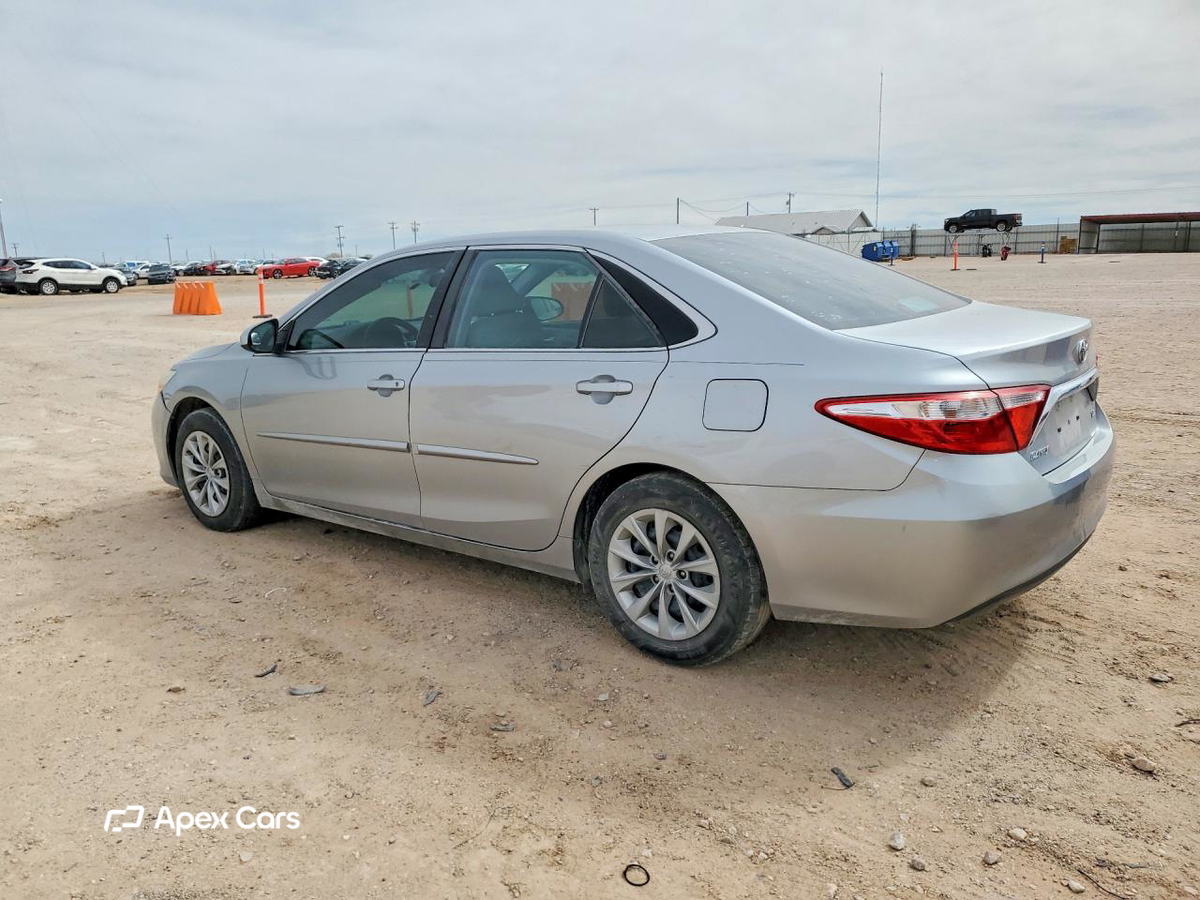 Toyota Camry 2016