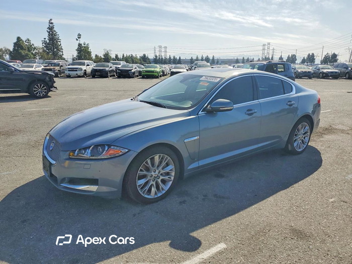 2013 Jaguar XF - Image 1 of 5
