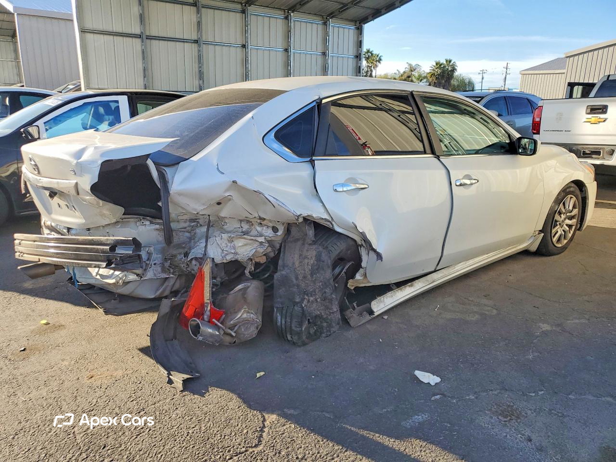 Nissan Altima 2015