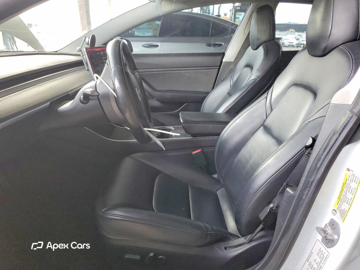 Tesla Model 3 2019