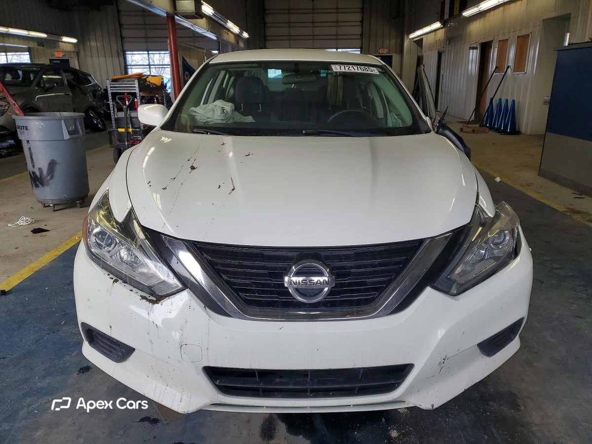 Nissan Altima 2018