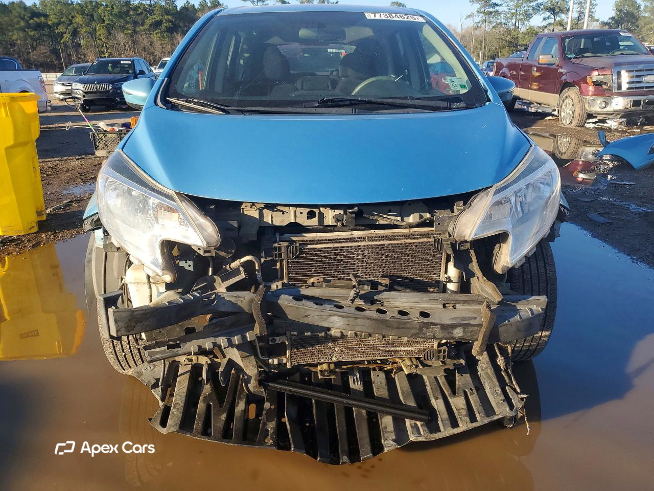 Nissan Versa 2015