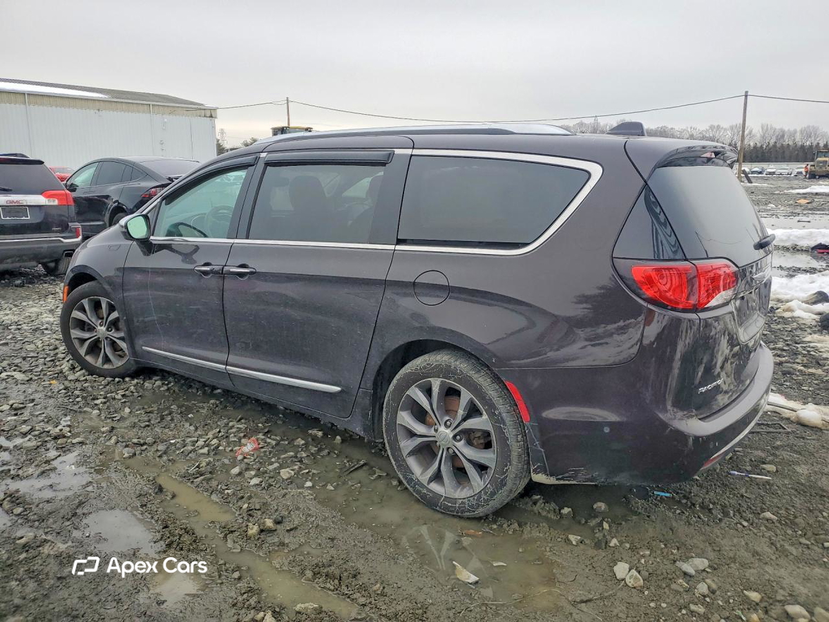 Chrysler Pacifica 2017