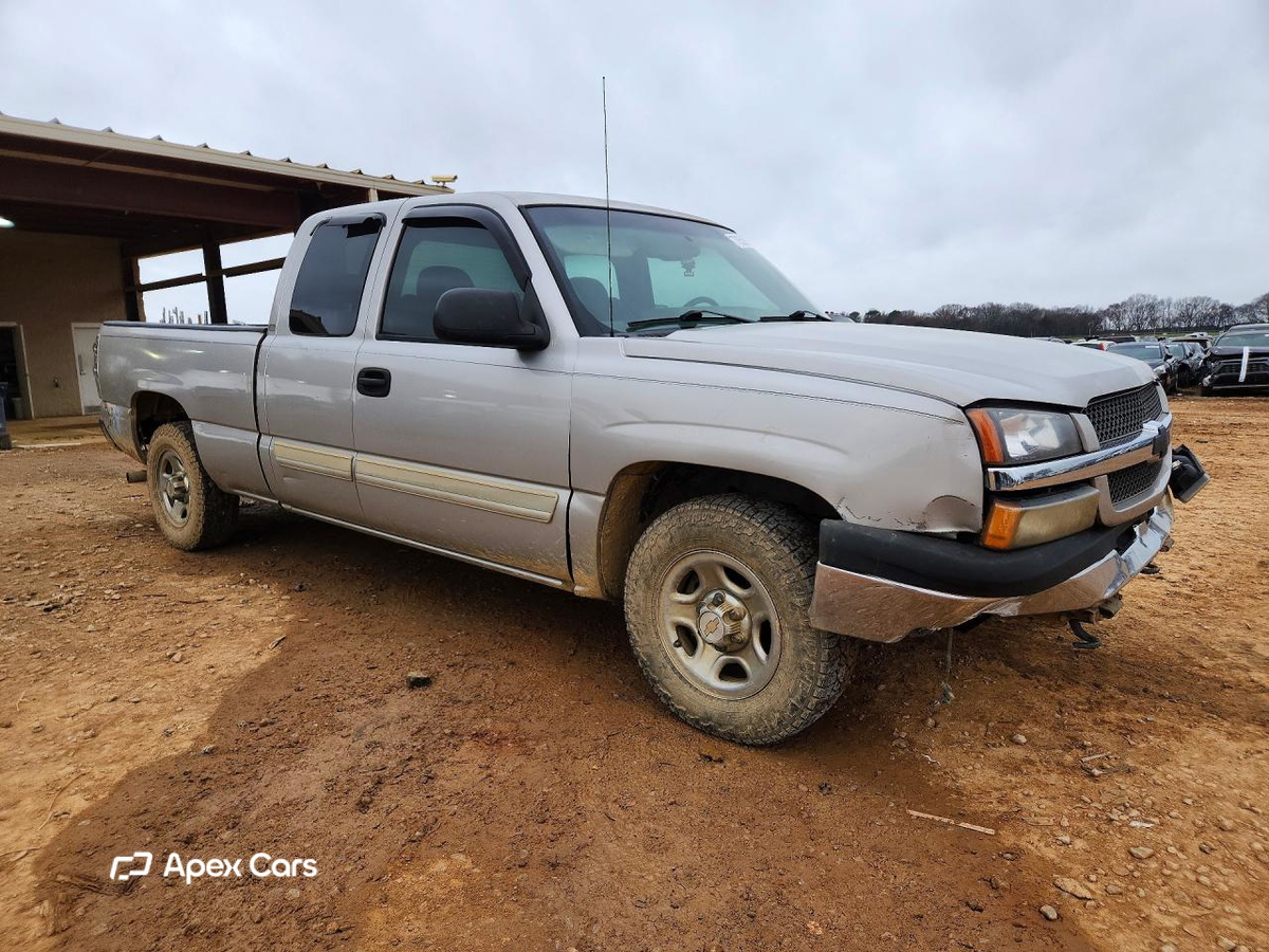 Chevrolet Silverado 2004