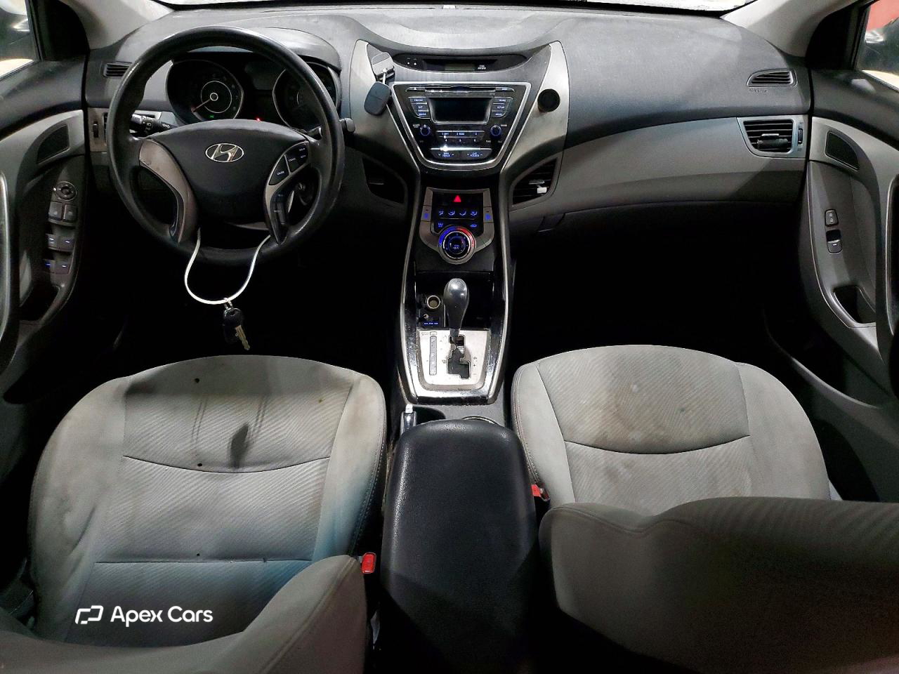 Hyundai Elantra 2013