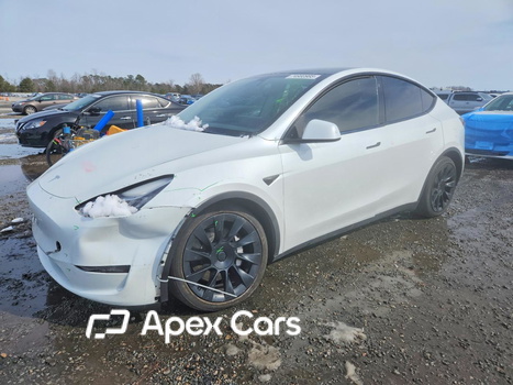 Tesla Model Y 2023 - Image 1 of 13