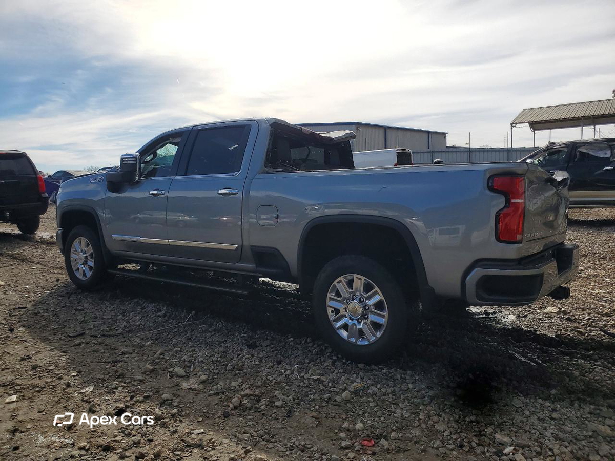 Chevrolet Silverado 2025