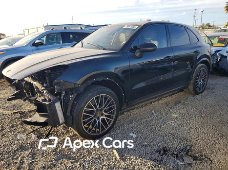 Porsche Cayenne 2021 - Image 1 of 14