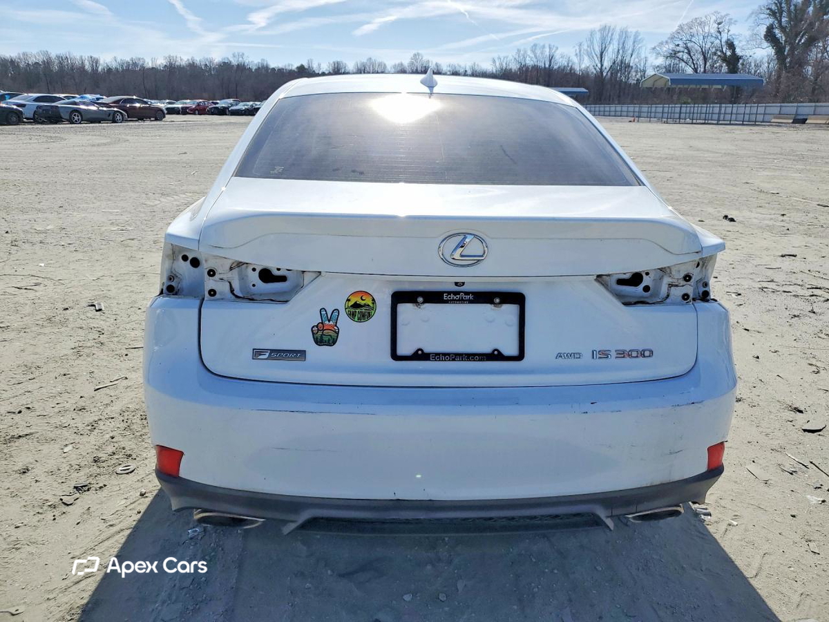 Lexus IS 2017