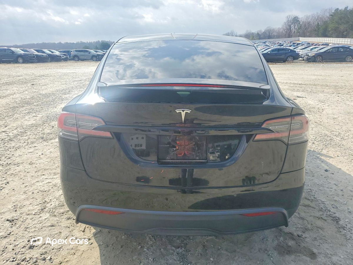 Tesla Model X 2022