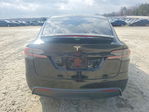 Tesla Model X 2022