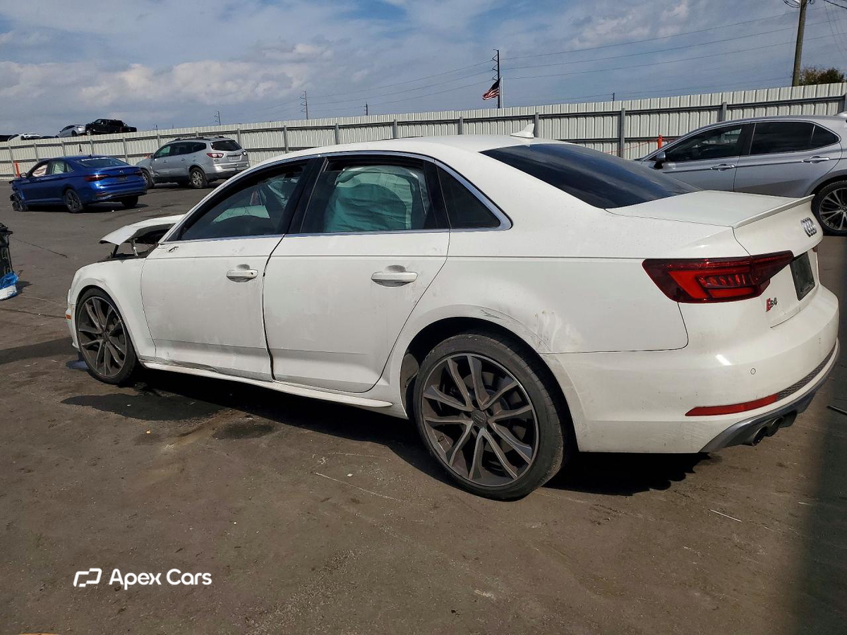 Audi RS4 2019