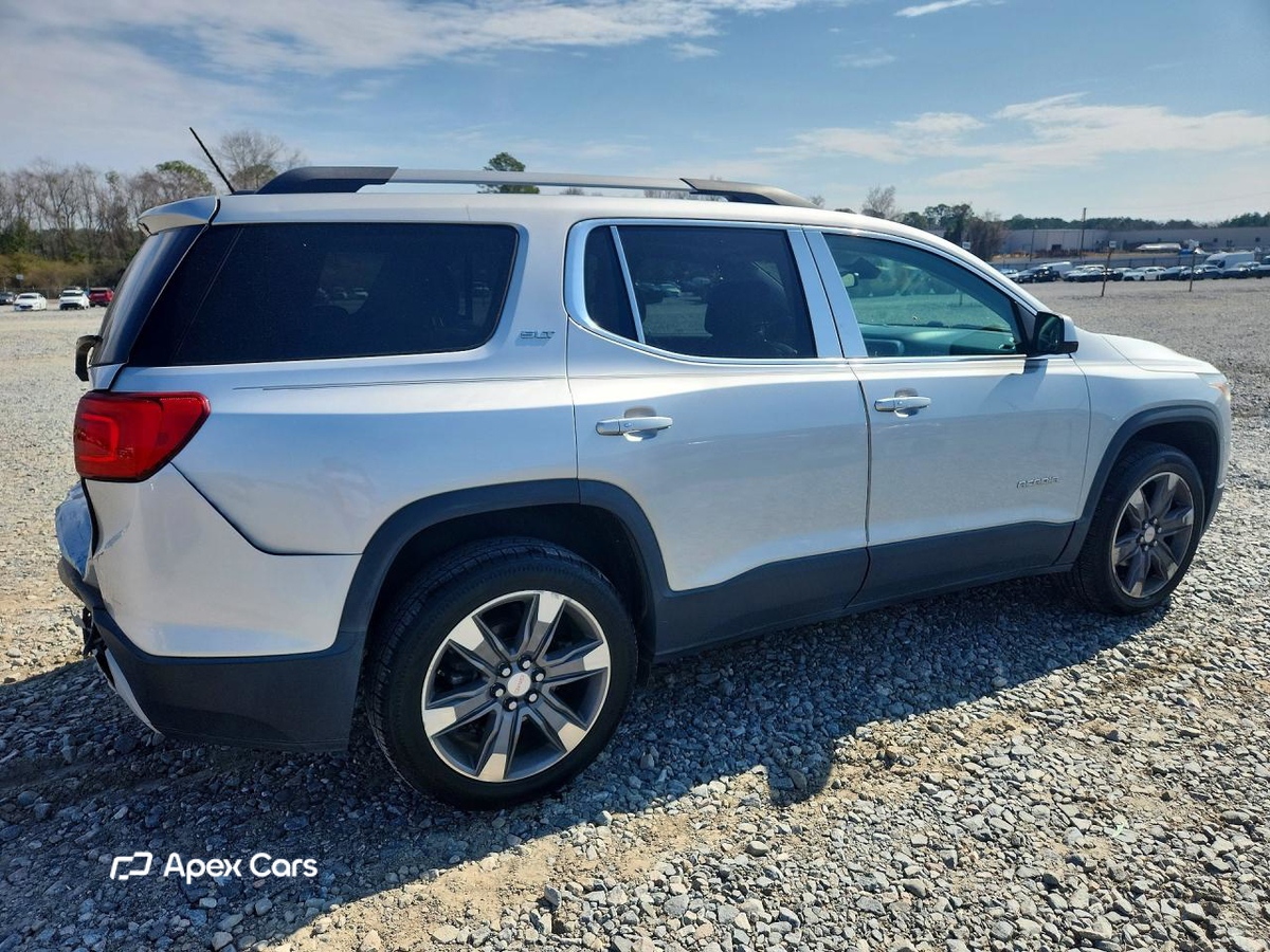 GMC Acadia 2017