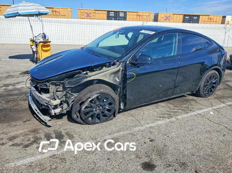 Tesla Model Y 2021 - Zdjęcie 1 z 14