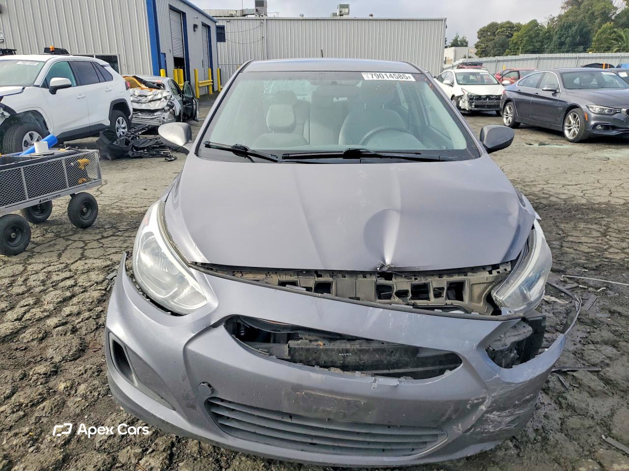 Hyundai Accent 2015