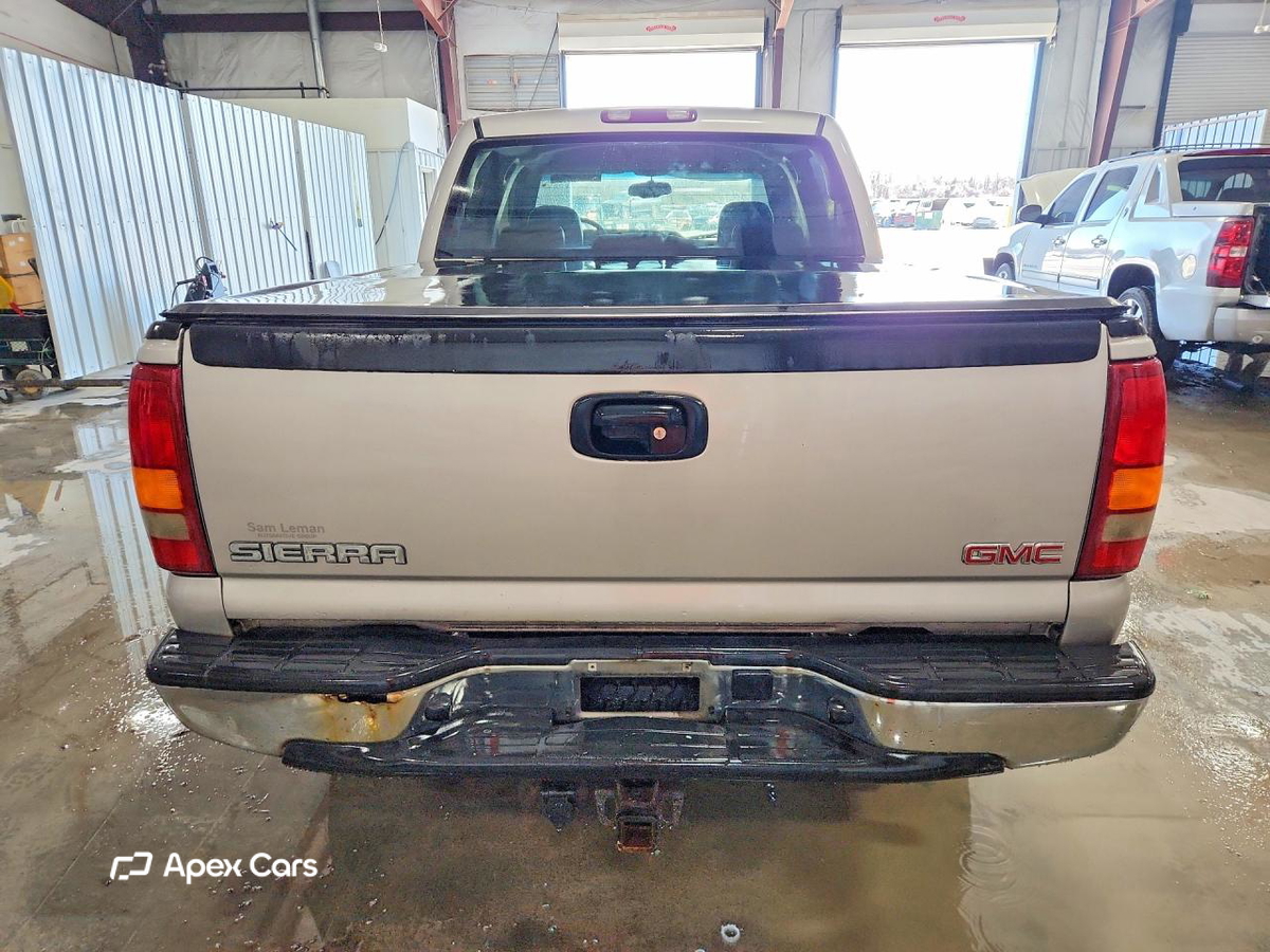 GMC Sierra 2005