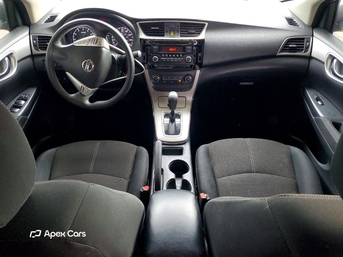 Nissan Sentra 2015