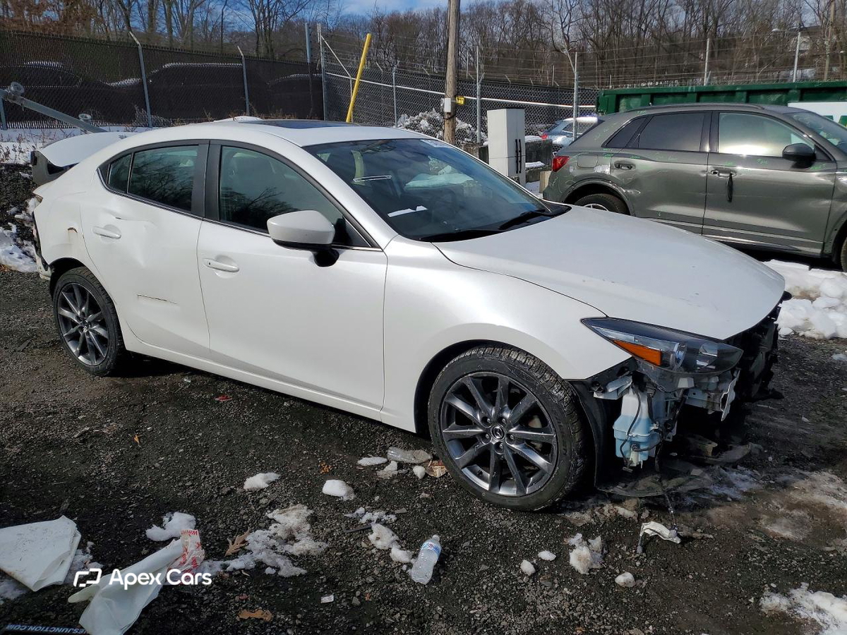 Mazda 3 2018