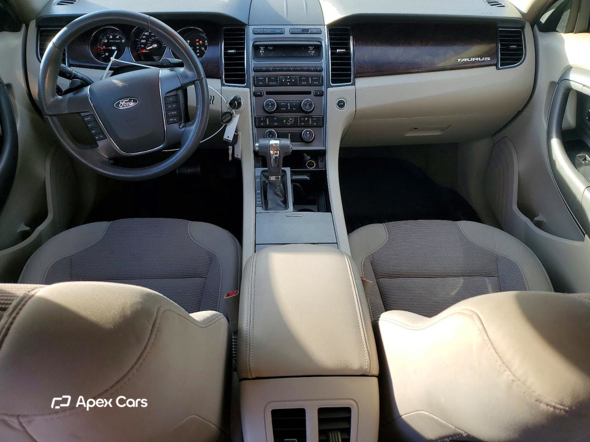 Ford Taurus 2012