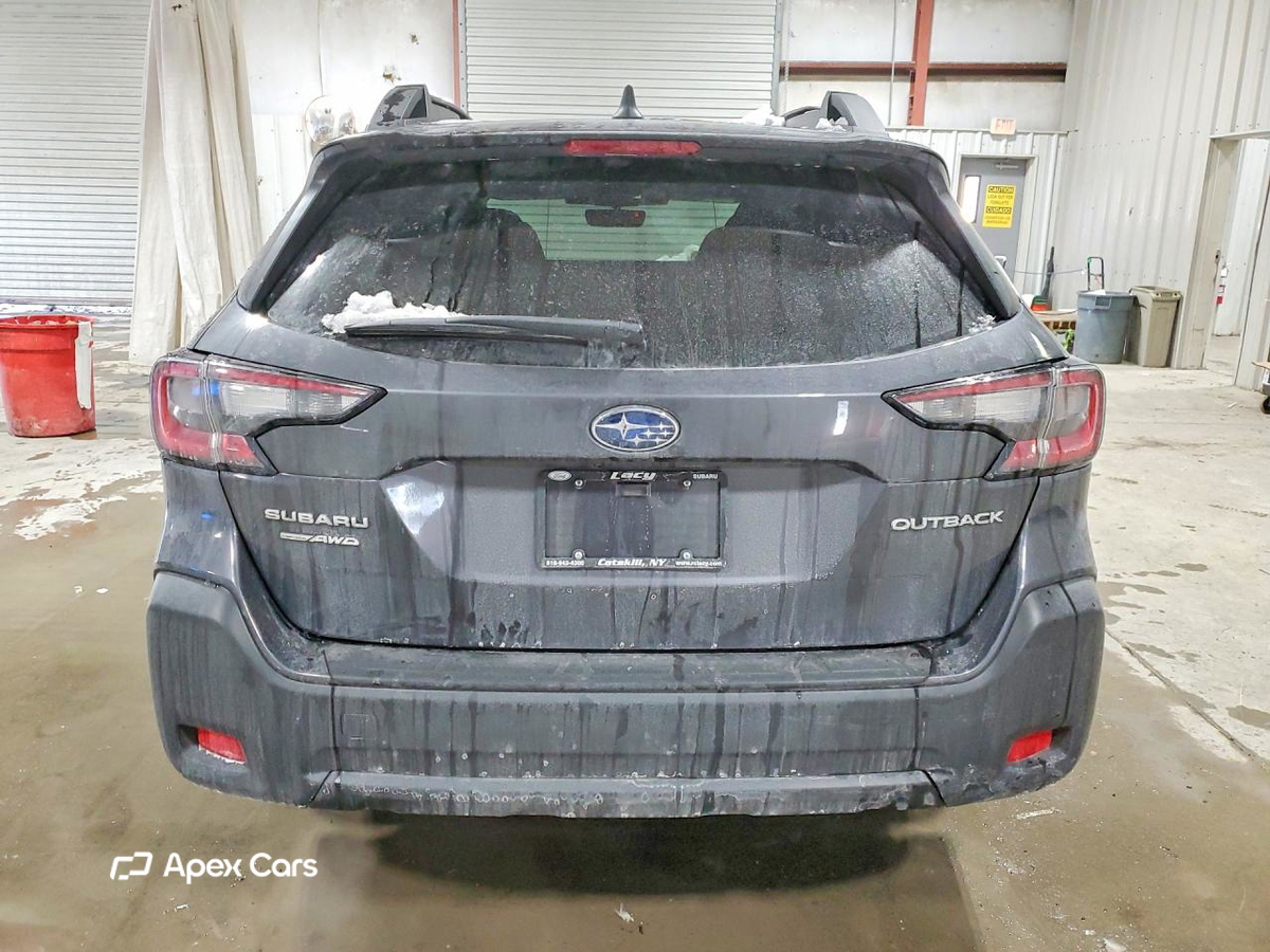 Subaru Outback 2025